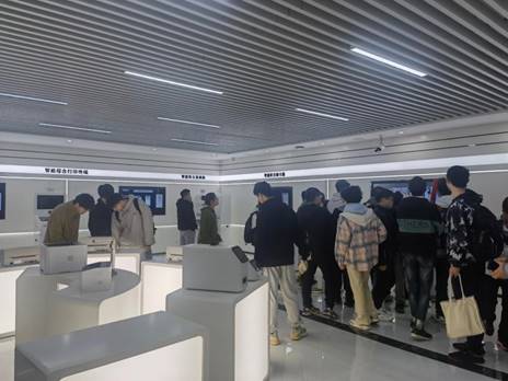 说明: C:\Users\hp\Desktop\IMG_20231128_143106.jpg