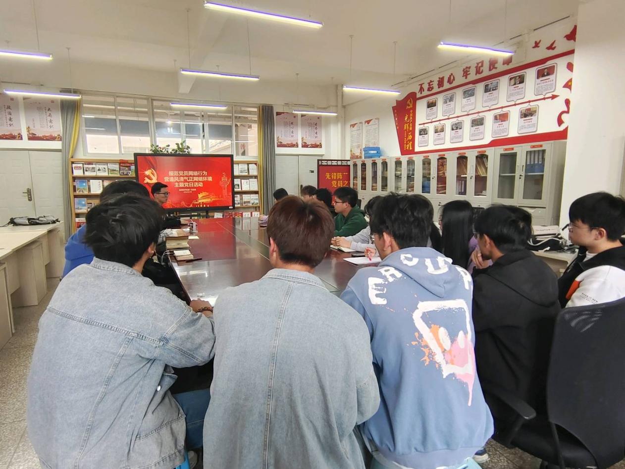 12689118565b156d531be